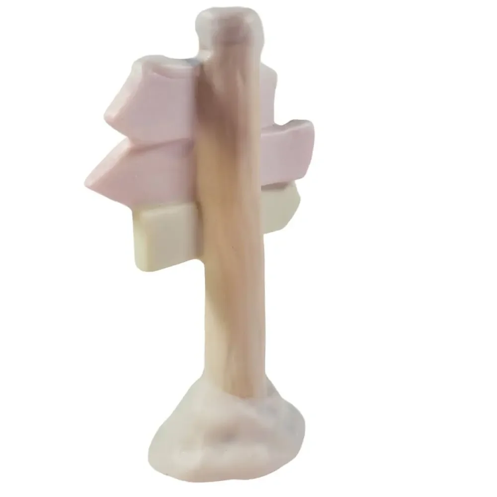 Precious Moments Sugar Town Street Sign Figurine Enesco 532185 1995